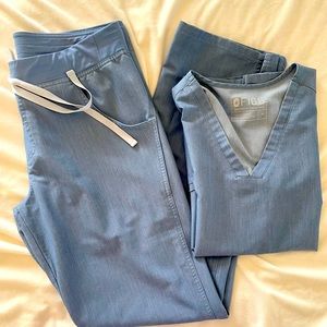 Figs scrub set-women, Heather Indigo Medium Casma top and Medium tall Kade Pants